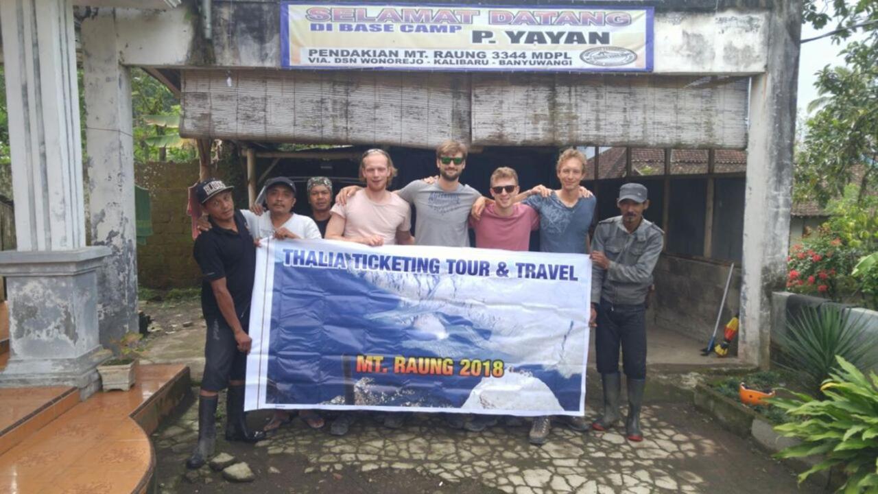 Thalia Homestay & Ijen Bromo Tour Banyuwangi  Exterior foto